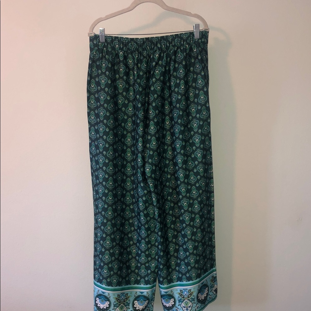 Loft Pants - Picture 4 of 5